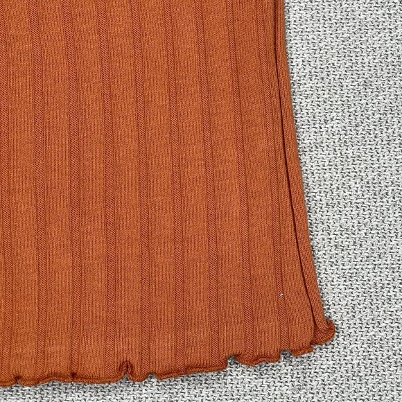 Vero Moda ribbed high neck top with lettuce hem S - Picture 2 of 4